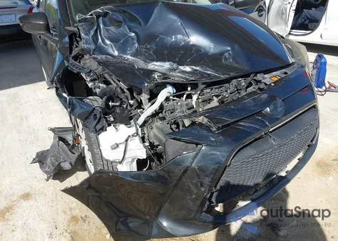 2019 Toyota Yaris L z USA, uszkodzony, nr VIN 3MYDLBYV6KY523019